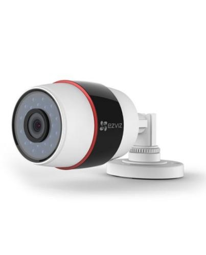 Una cámara de exteriores y una solución para mirillas inteligentes de Ezviz  toman el control del acceso a los hogares • CASADOMO